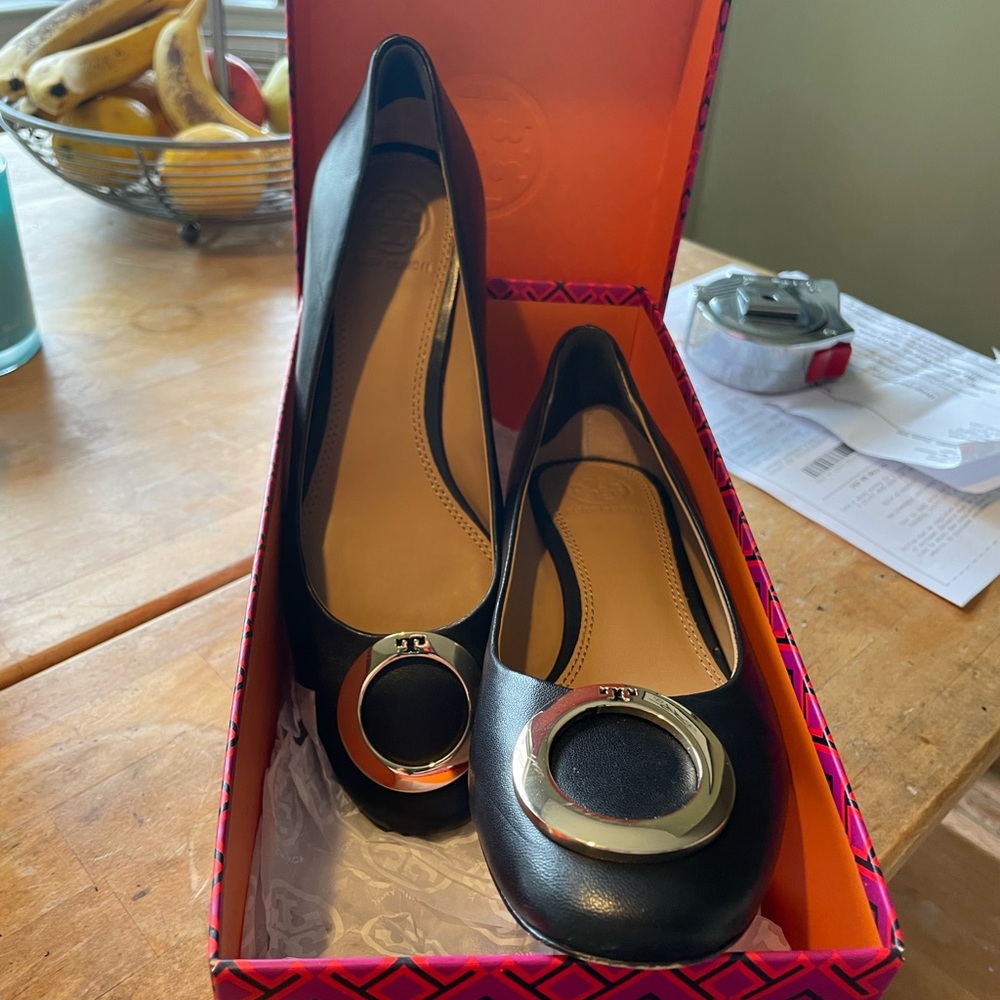 Tory Burch Caterina 45 mm pump.  Size 7